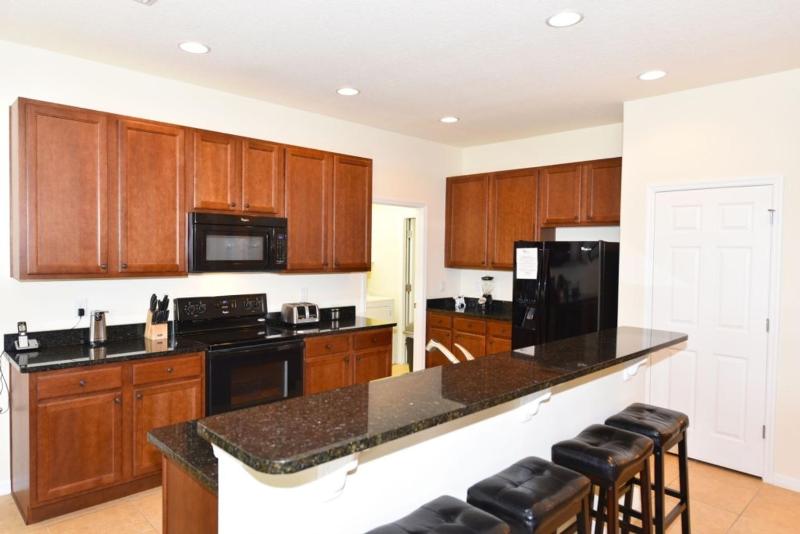 Five-Bedroom House image 2