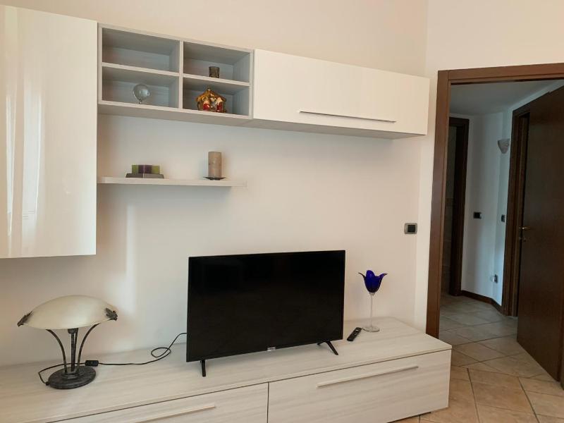 Two-Bedroom Apartment image 3
