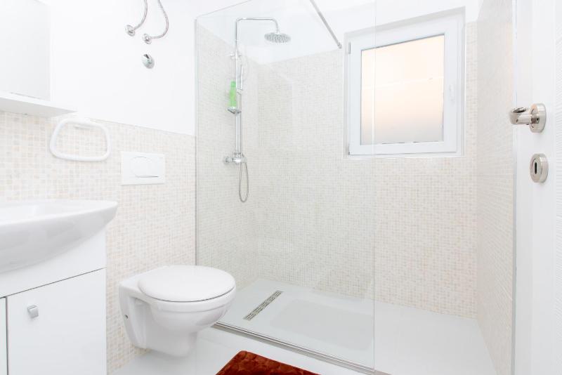 Apartment with Balcony image 3