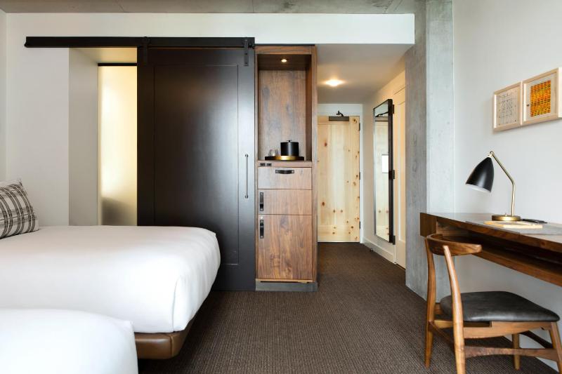 Limelight Hotel Denver - image 37