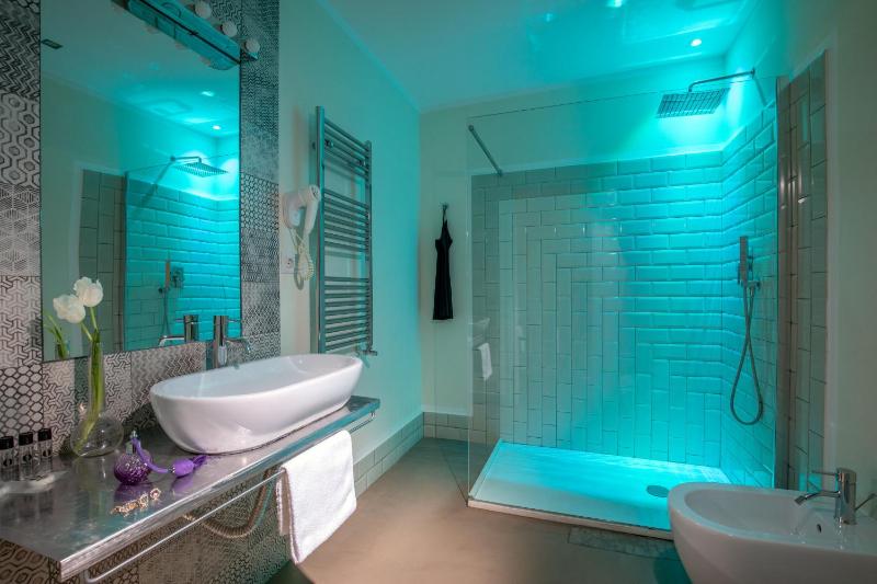 Superior Double Room image 2