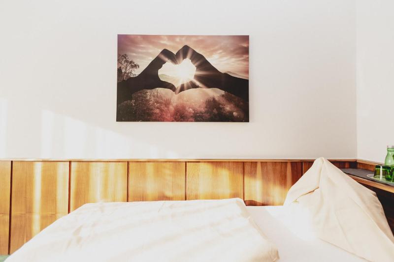 Comfort Double Room image 3