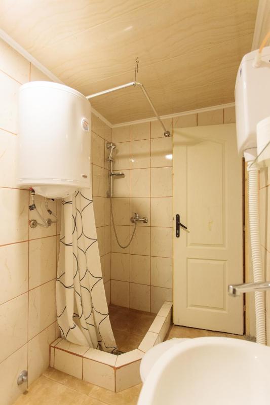 Studio Apartment image 3