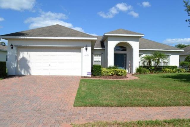 Three-Bedroom House image 1