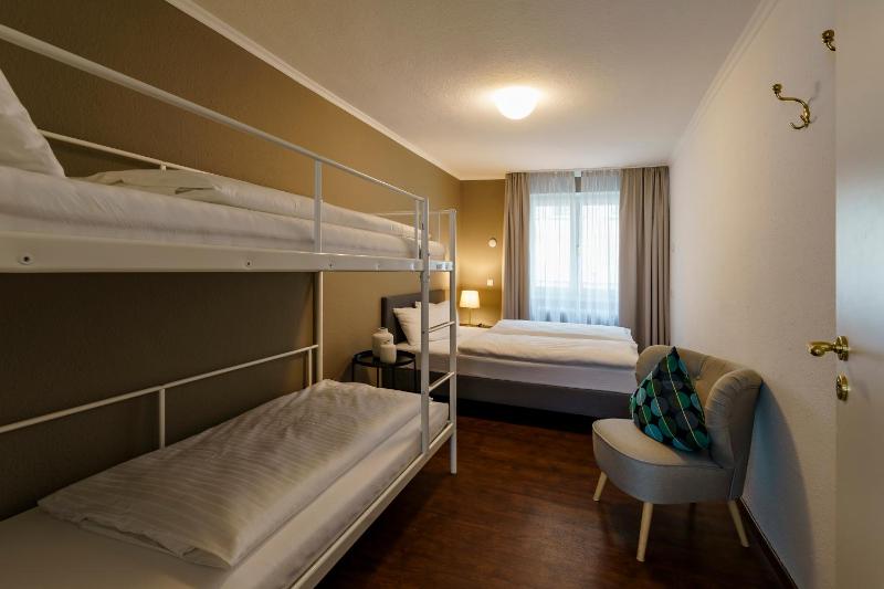 Apartment image 4