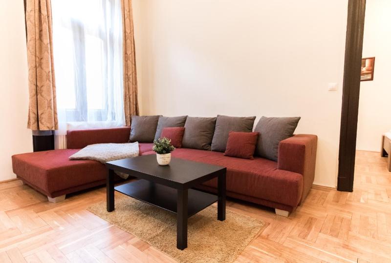 Real Apartments Klauzál - image 13