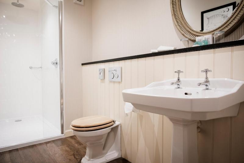 Superior Double Room image 1