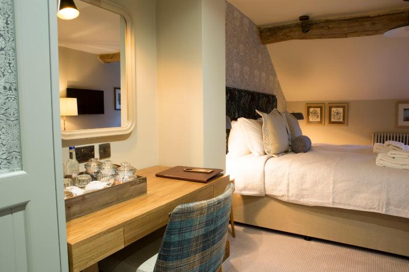 Superior Double Room image 2