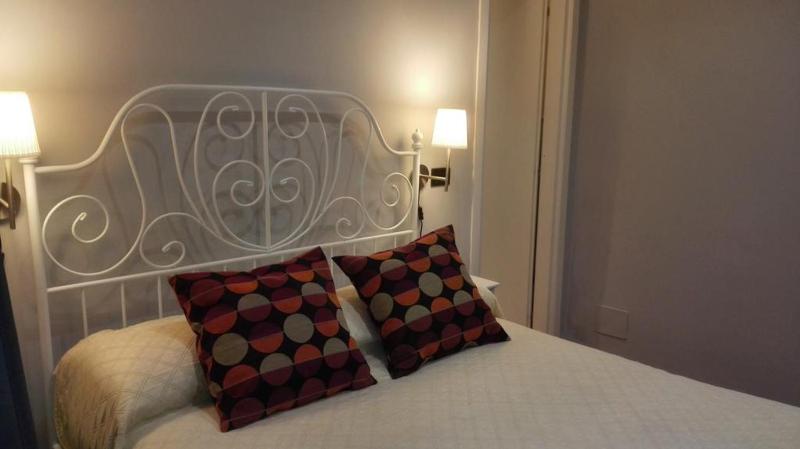 Double Room image 4