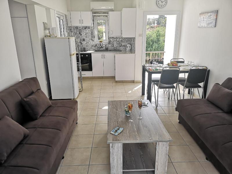 Apartment image 2