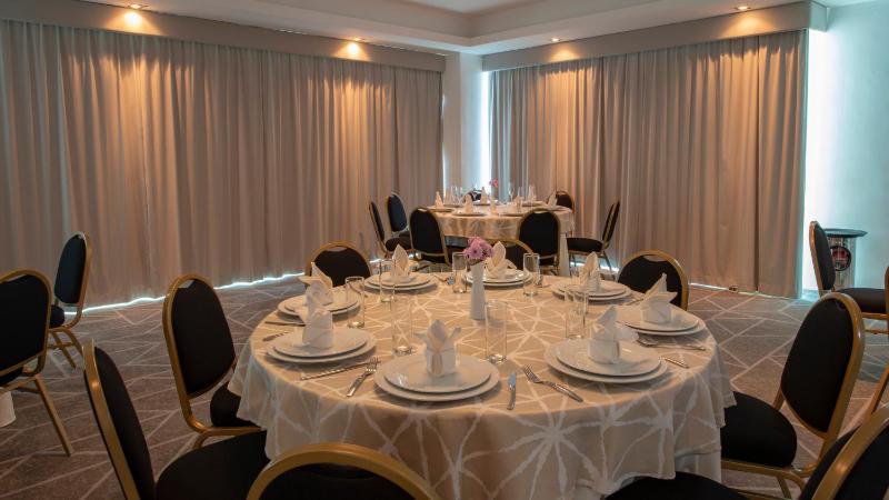 Holiday Inn Hotel And Suites Merida La Isla By IHG - image 7