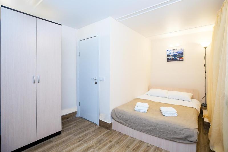 Superior Double Room with Window image 3