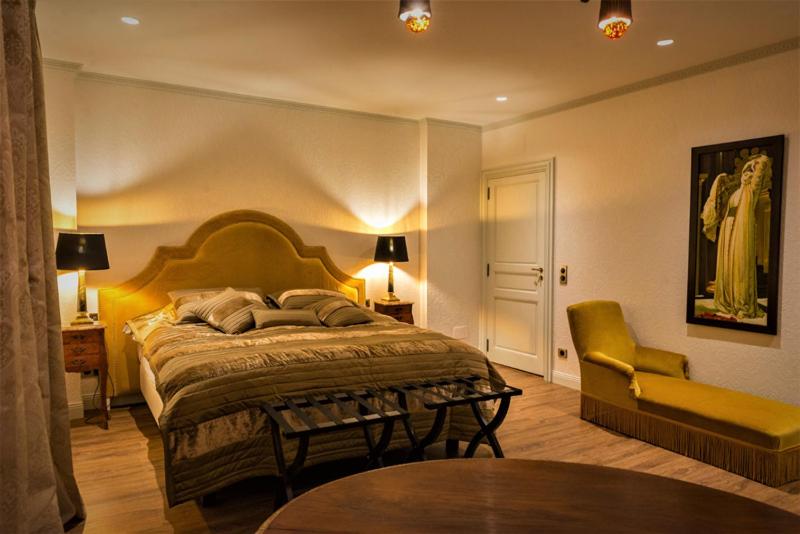 Superior Double or Twin Room image 3
