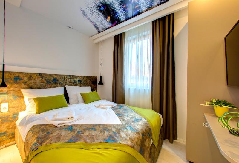 Diamond Rain Boutique Hotel - image 9