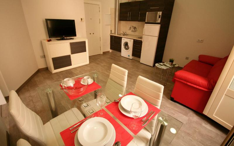 One-Bedroom Apartment (4 Adults) image 3