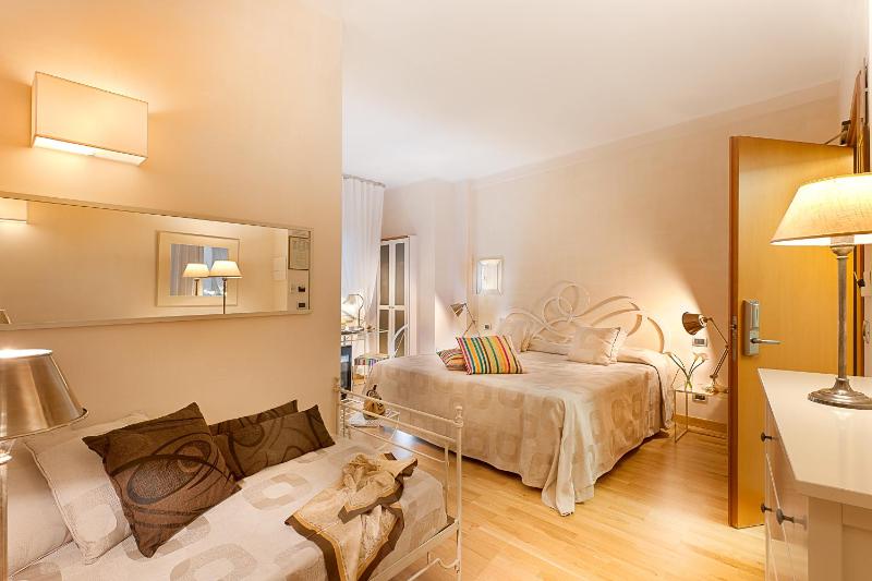 Junior Suite image 1