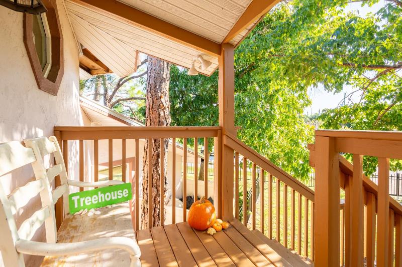 Home by Beach 5 - The Treehouse - image 18