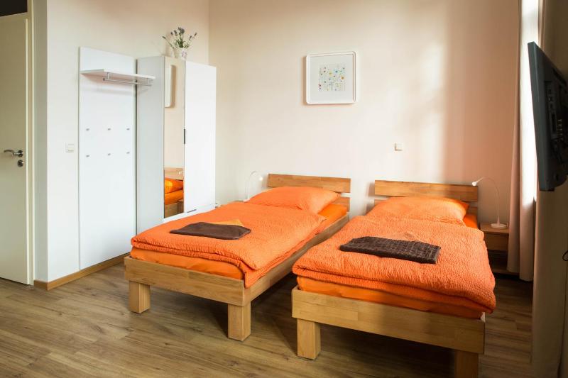 Studio Apartment image 4