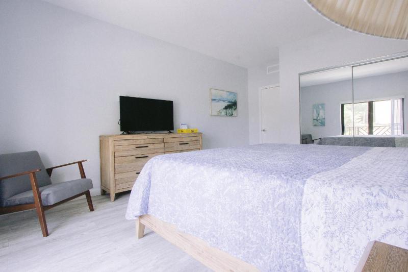 Superior Apartment image 3