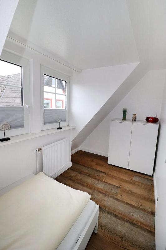 Apartment image 3