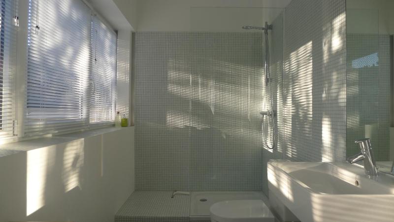 King Room with Garden View (2 adults) image 3