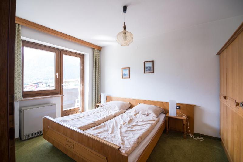 Apartment image 3