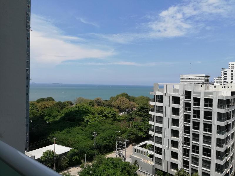 Cosy Beach View Apartments - image 38