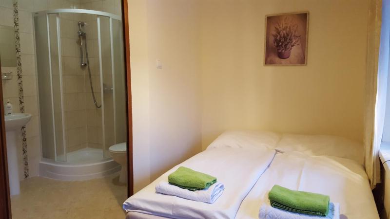 Double Room with Balcony image 2