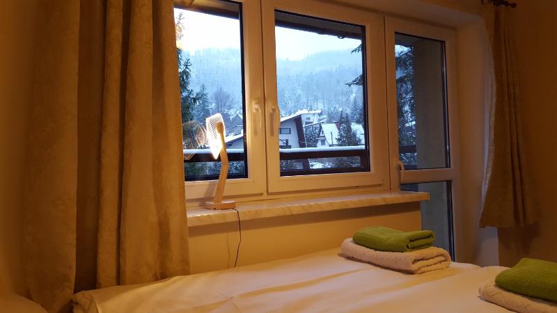 Double Room with Balcony image 3