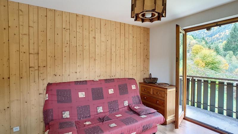 Studio with Balcony image 3