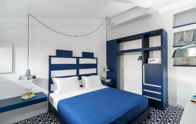 Budget Double or Twin Room - Attic image 1
