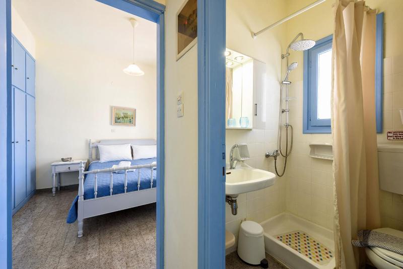 One-Bedroom Apartment (3 Adults) image 3