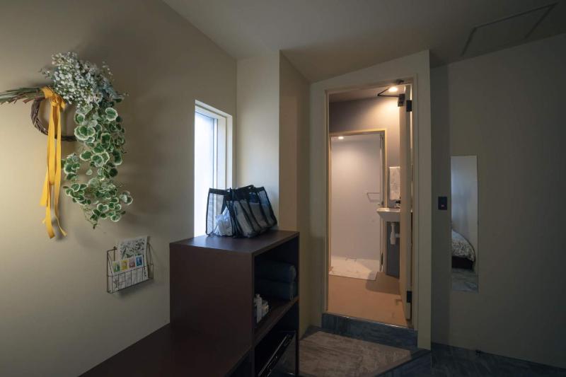 Hotel Trim - image 16