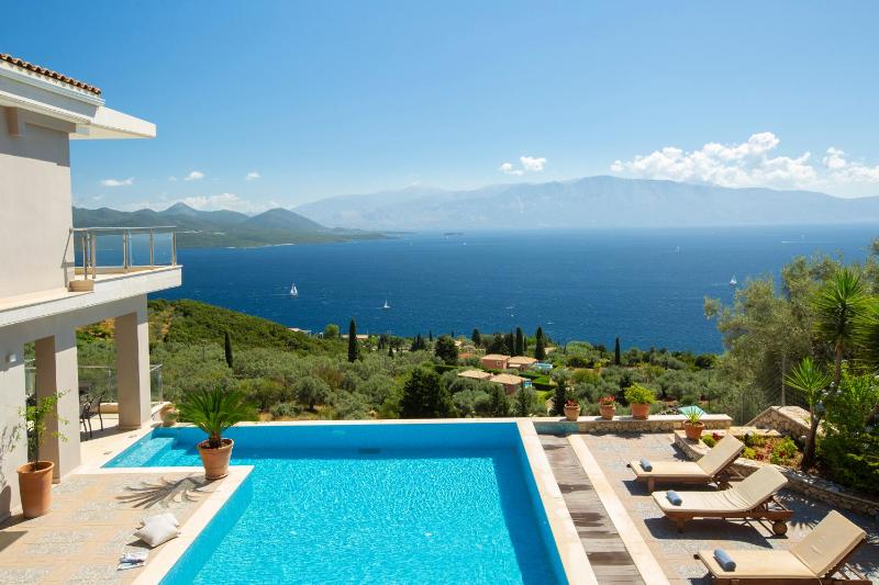 Villa image 3