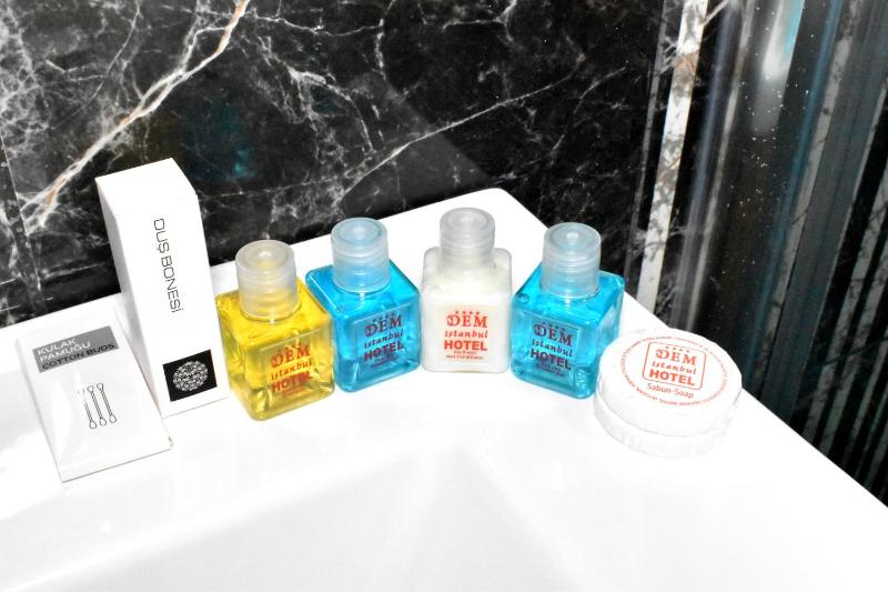 Deluxe Double Room image 3