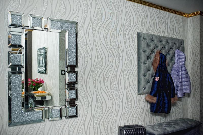 Deluxe Double Room with Shower image 2