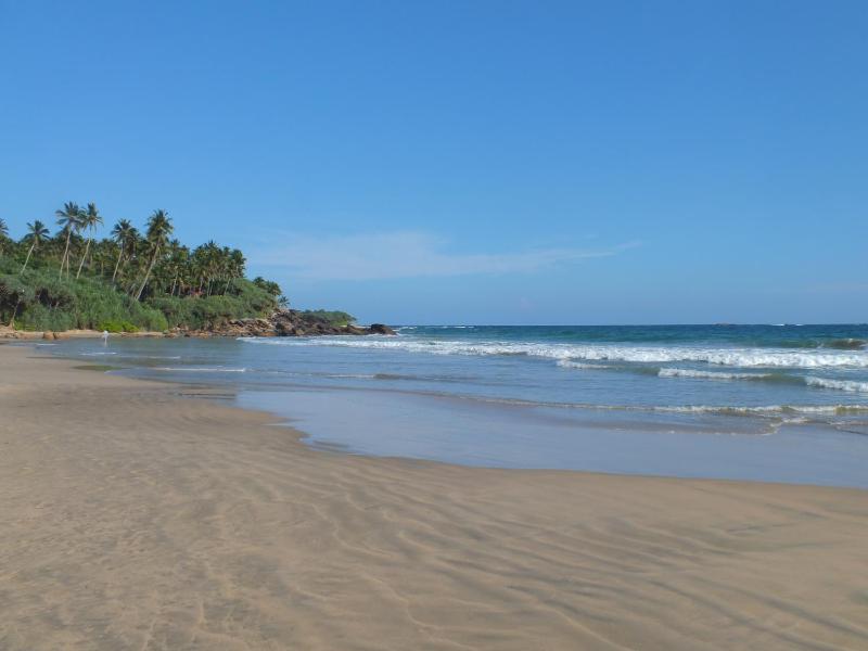 Abraham Beach House - image 9