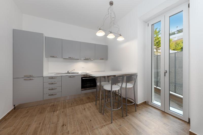 Apartment - Split Level image 4