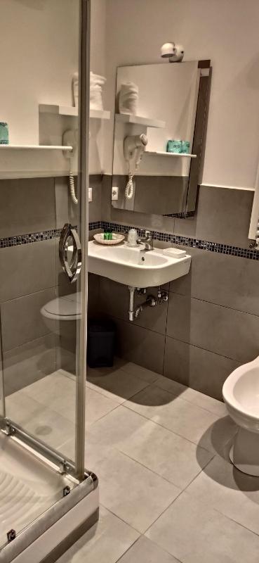 Superior Double Room image 4