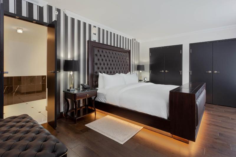 Residential King Suite - Non-Smoking image 1