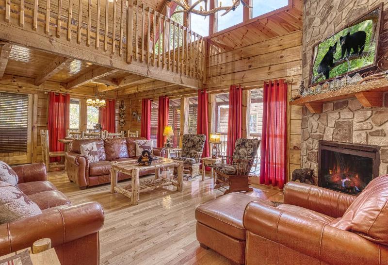 Chalet image 3