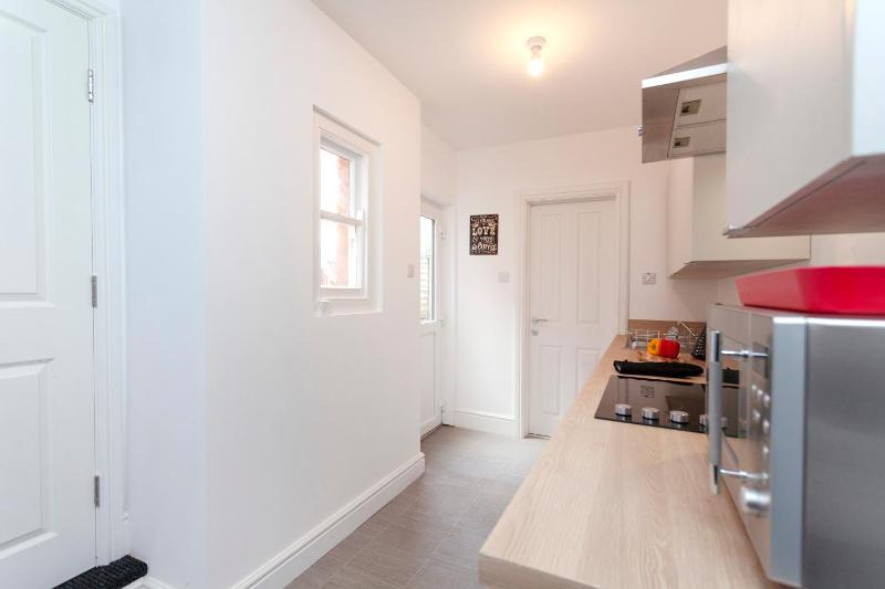 Clarendon - image 2