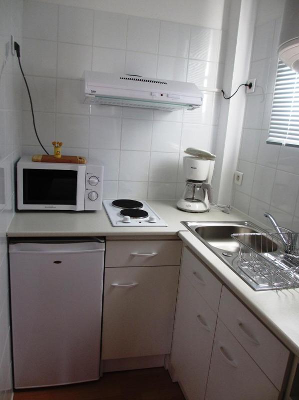 Studio Apartment image 2