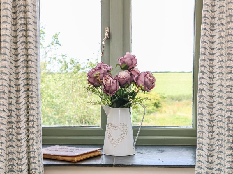 Beech Cottage - image 28
