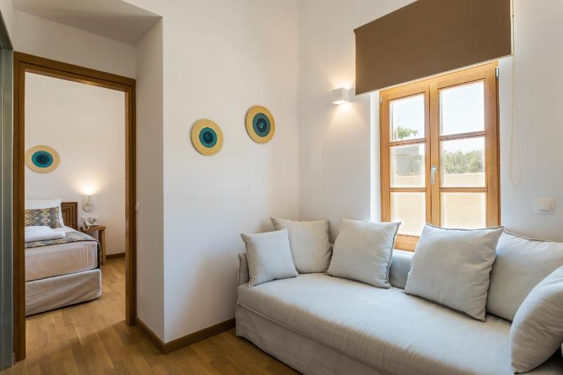 Aelios Design Hotel - image 14