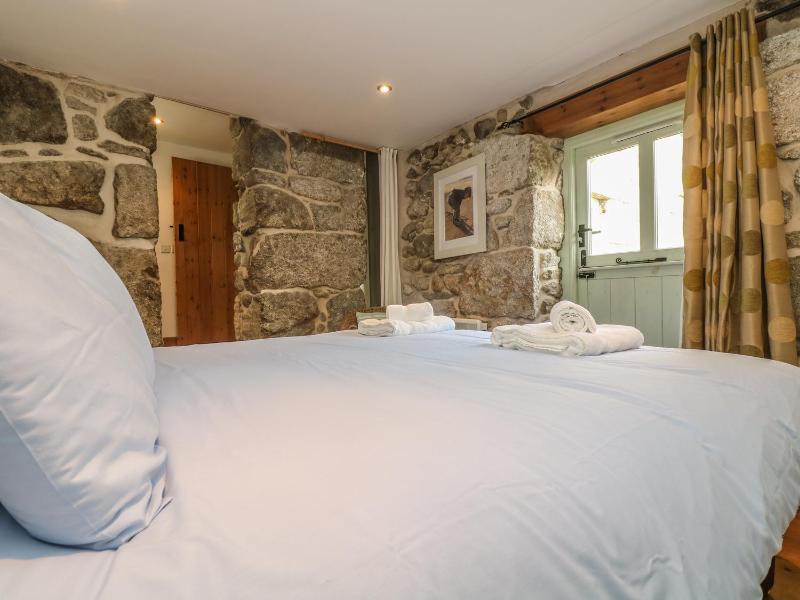 Barneys Barn - image 10