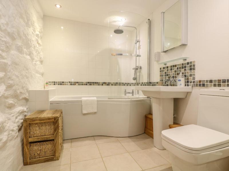 Barneys Barn - image 30