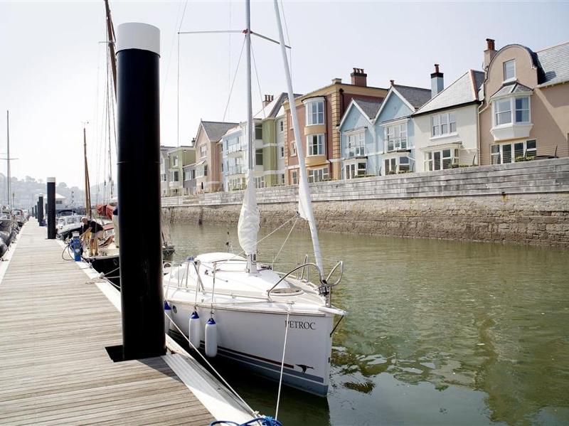 7 Dart Marina - image 25