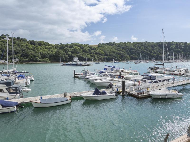 7 Dart Marina - image 18