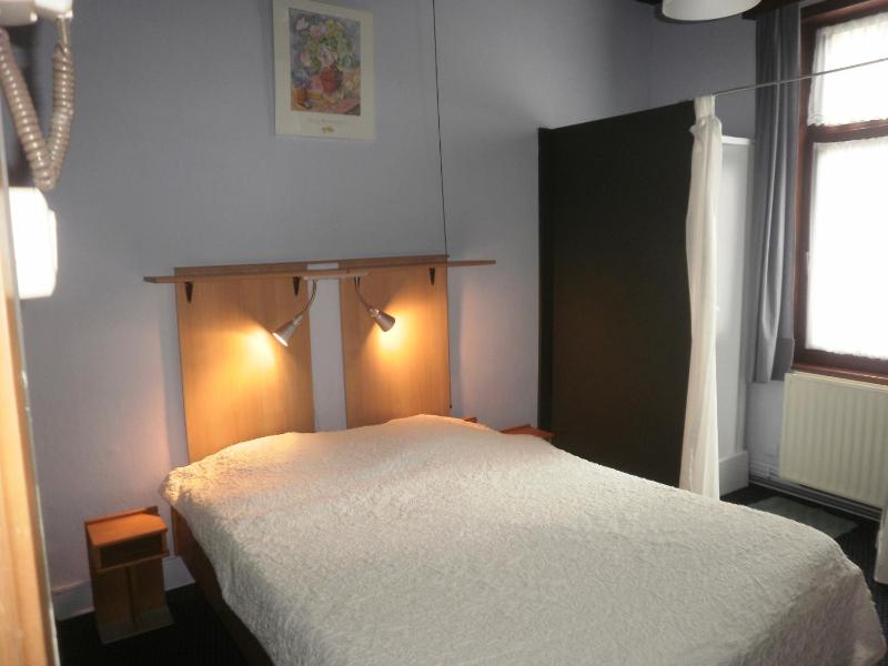 Budget Double Room image 2